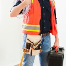 Expert-Residential-Electrician-Specializing-in-Small-Job-Electrical-Repair 0