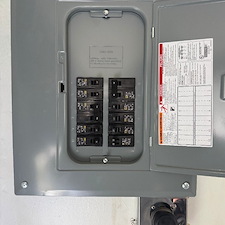 New-Orleans-Electrician-Helping-Homeowners-With-Professional-Electrical-Inspections-and-Repairs 0